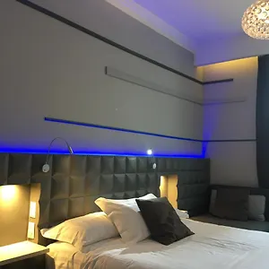 Z-archsuites Affittacamere
