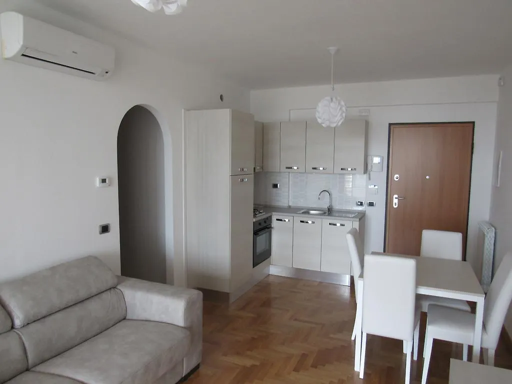 Pianeta Roma 45 Holiday home 0*, Rome